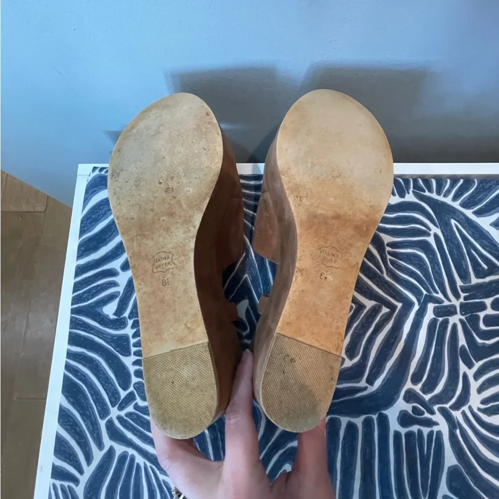 Sacha London Denver Wedge Sandel Brown Size 8.5